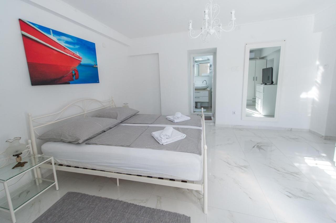 La Casa Di Pietra Appartement Krk Buitenkant foto